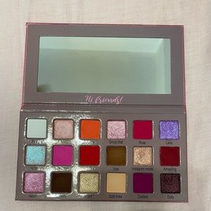 Midas Cosmetics x Smokey Glow palette